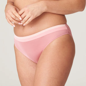 55 GLOW Braga Bikini