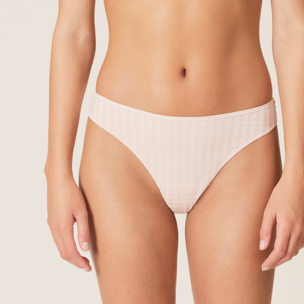 10 AVERO Tanga